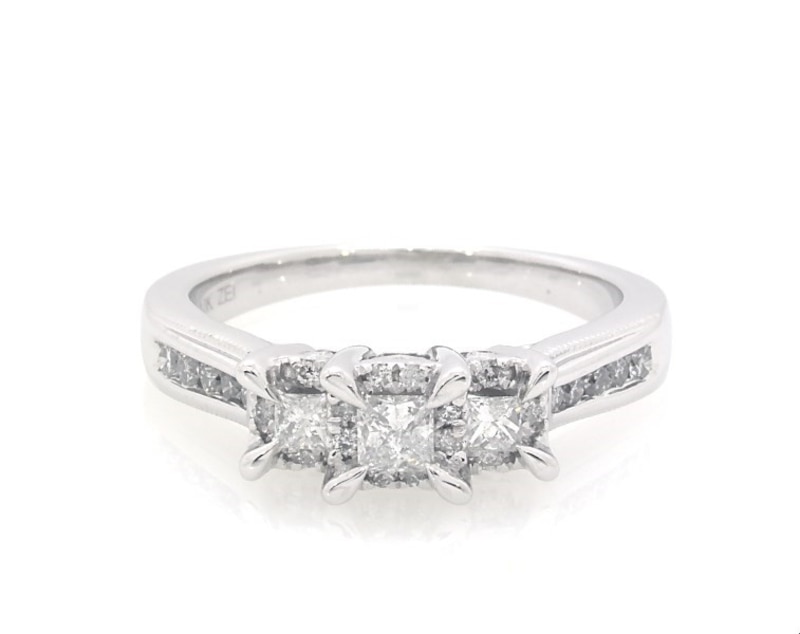 Main Image 1 of Previously Owned Three Stone Diamond Engagement Ring 1/2 ct tw Princess & Round 10K White Gold