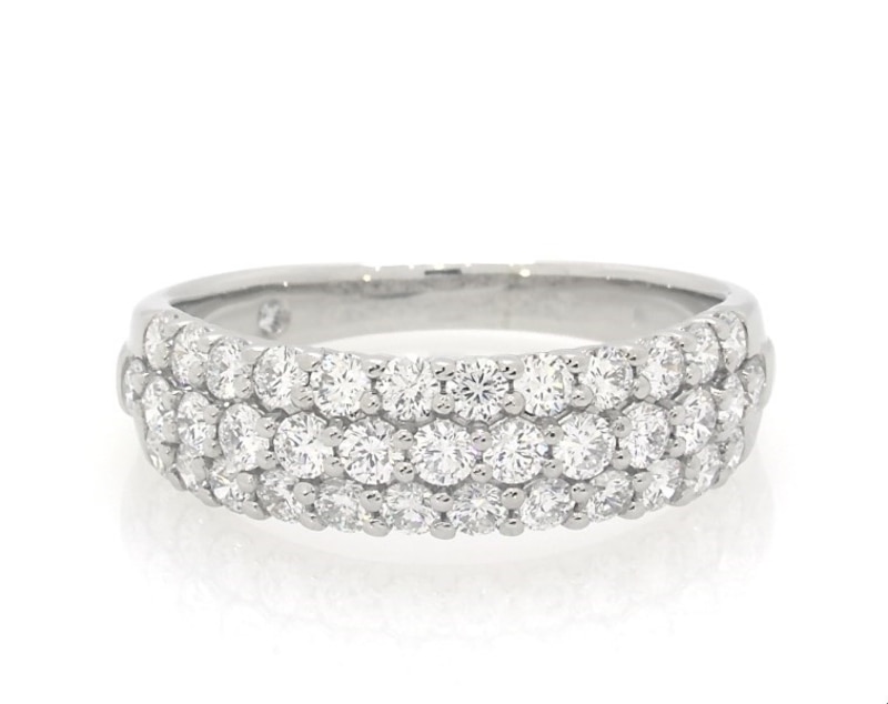 Main Image 1 of Previously Owned THE LEO Diamond Anniversary Ring 1-1/2 ct tw Round-Cut 14K White Gold