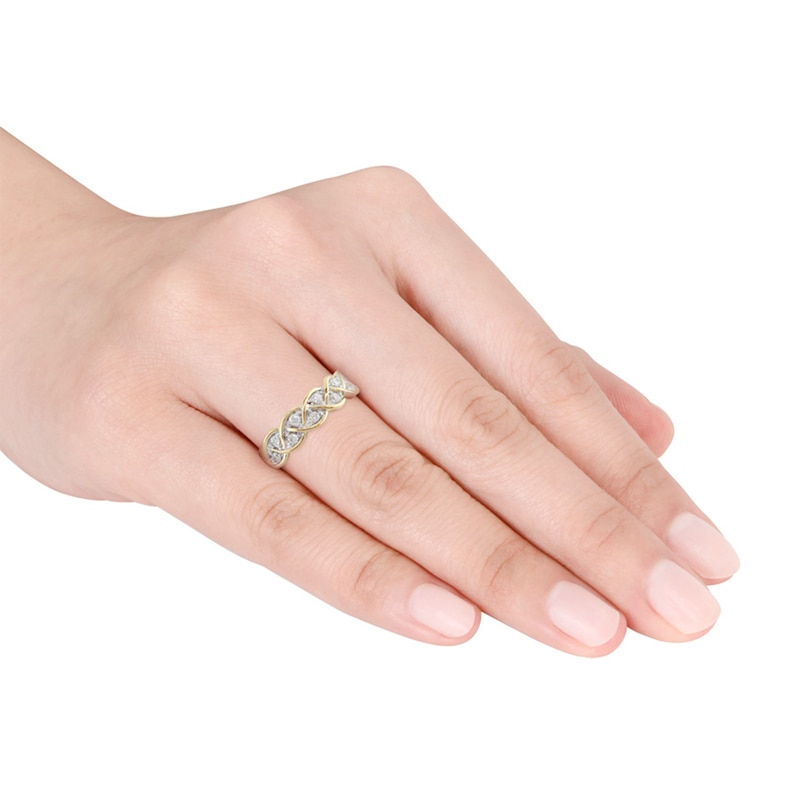 Main Image 2 of Previously Owned Diamond Anniversary Ring 1/4 ct tw Round-cut 10K Yellow Gold Size 7