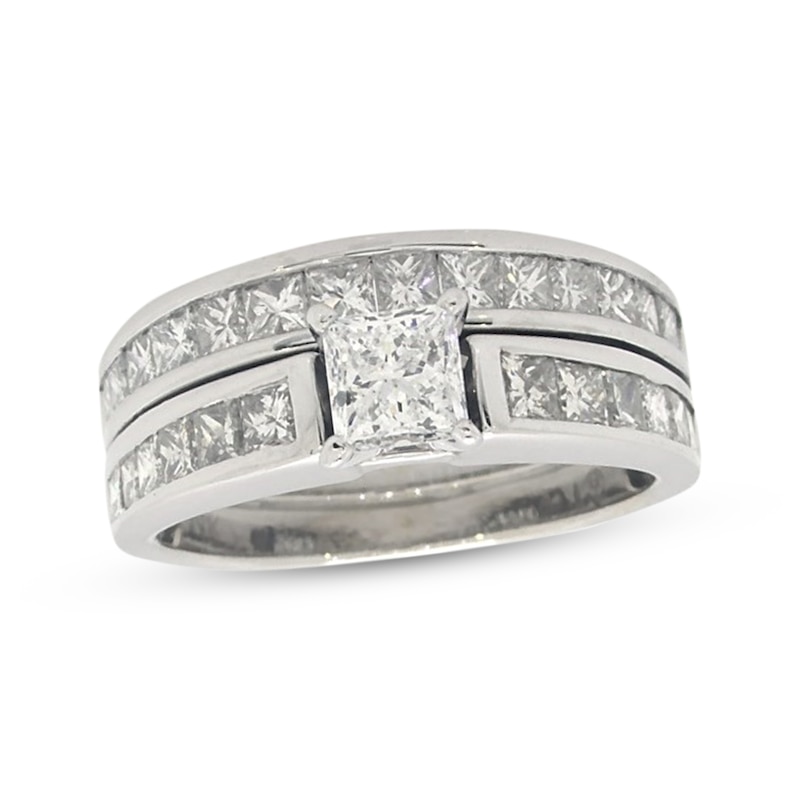 Main Image 1 of Previously Owned Princess-Cut Diamond Bridal Set 2 ct tw 14K White Gold Size 6
