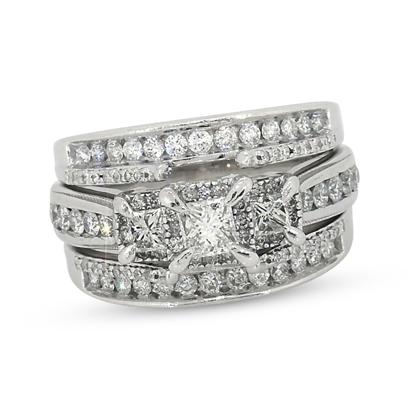 Previously Owned Princess-Cut Diamond Three-Stone Bridal Set 1-1/2 ct tw 14K White Gold Size 7.25