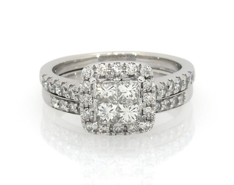 Main Image 1 of Previously Owned Princess-Cut Quad Diamond Bridal Set 1-1/8 ct tw 14K & 10K White Gold Size 6.25