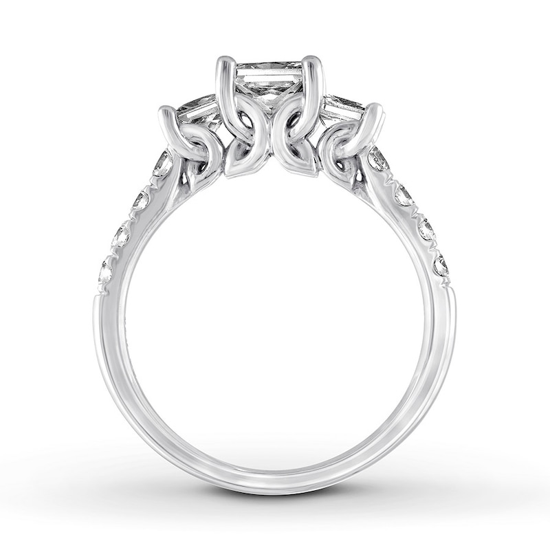 Main Image 2 of Previously Owned Diamond Engagement Ring 1-5/8 ct tw Princess/Round 14K Gold