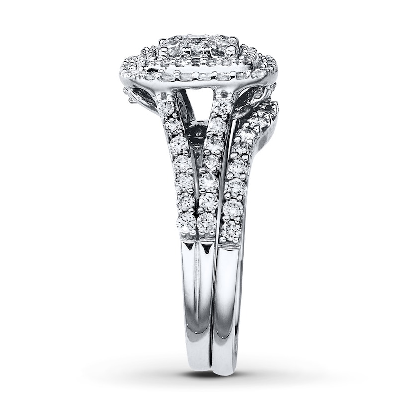 Main Image 3 of Previously Owned Diamond Bridal Set 1-1/3 ct tw 14K White Gold Size 8