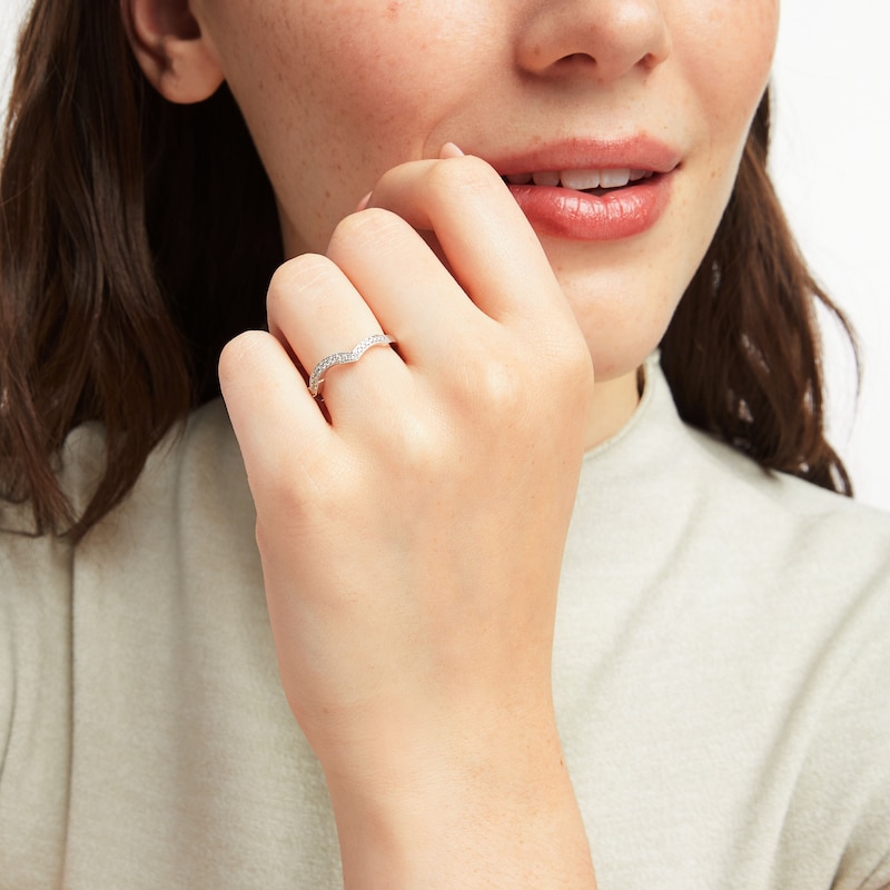 Main Image 4 of Previously Owned Neil Lane Wedding Band 1/6 ct tw Diamonds 14K White Gold Size 4.5