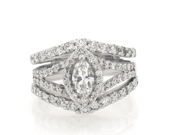 Previously Owned Marquise-Cut Diamond Bridal Set 1-7/8 ct tw 14K White Gold Size 8