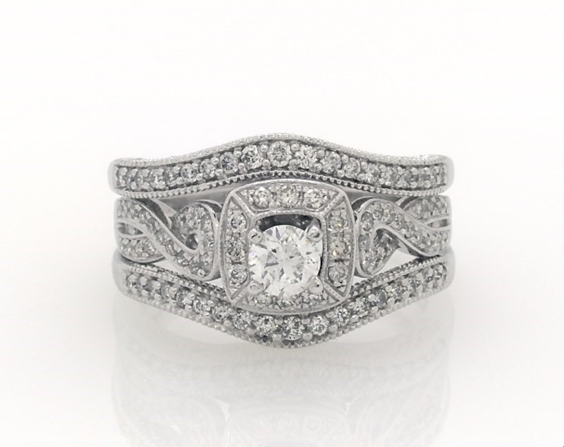 Previously Owned Round-Cut Diamond Bridal Set 7/8 ct tw 14K White Gold Size 6