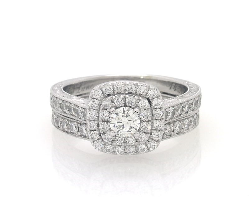 Main Image 1 of Previously Owned Neil Lane Round-Cut Diamond Bridal Set 1-1/8 ct tw 14K White Gold Size 5.5