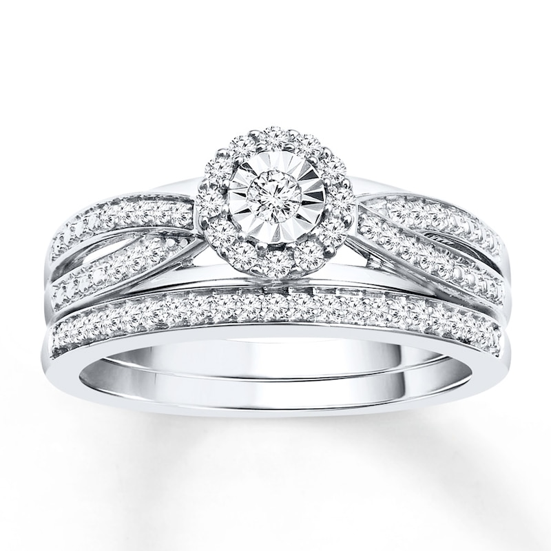 Main Image 1 of Previously Owned Round-Cut Diamond Halo Bridal Set 1/4 ct tw 10K White Gold Size 5