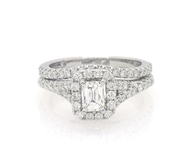 Main Image 1 of Previously Owned THE LEO Diamond Emerald-Cut Bridal Set 1-1/3 ct tw 14K White Gold Size 6