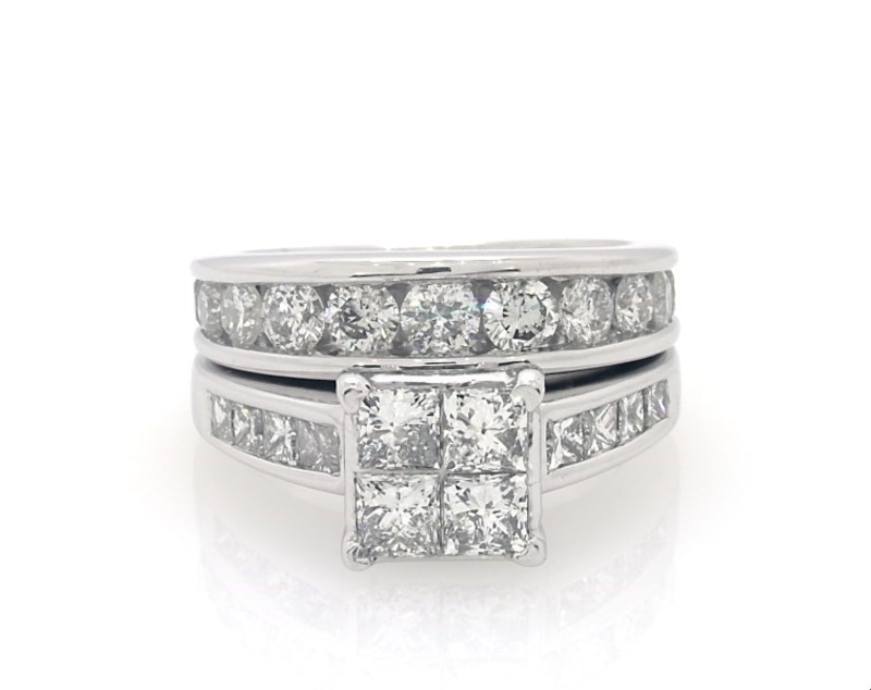 Main Image 1 of Previously Owned Princess-Cut Quad Diamond Bridal Set 2-7/8 ct tw 14K White Gold Size 6.5