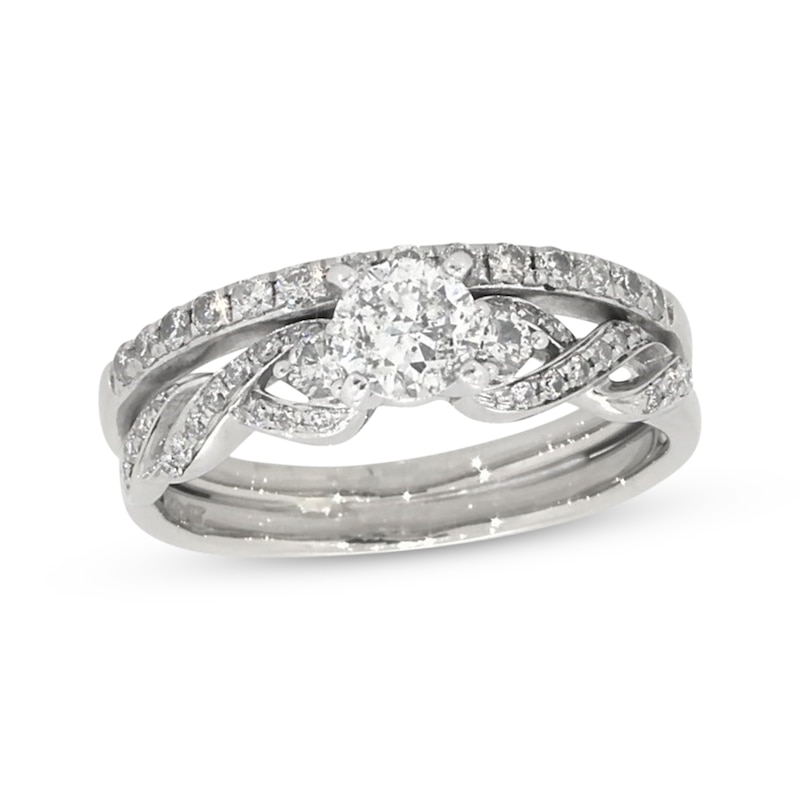 Main Image 1 of Previously Owned Round-Cut Diamond Bridal Set 7/8 ct tw 14K White Gold Size 7.5