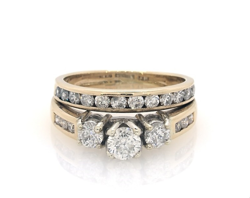 Main Image 1 of Previously Owned Round-Cut Diamond Three-Stone Bridal Set 1-1/2 ct tw 14K Two-Tone Gold & 10K Yellow Gold Size 6.5