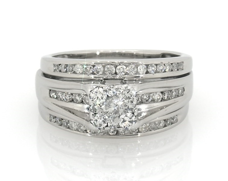 Previously Owned Multi-Diamond Bridal Set 3/4 ct tw 14K & 10K White Gold Size 6.5