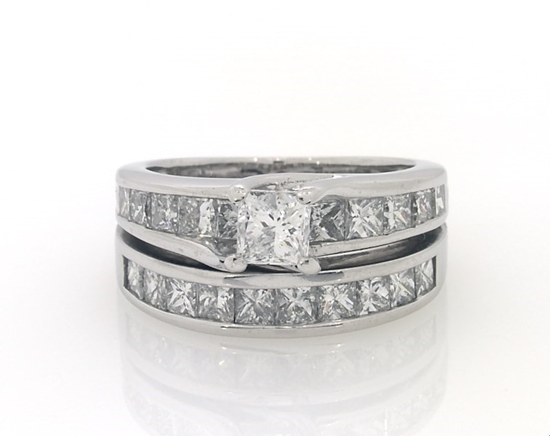 Main Image 1 of Previously Owned Princess-Cut Diamond Bridal Set 3 ct tw 14K White Gold Size 7