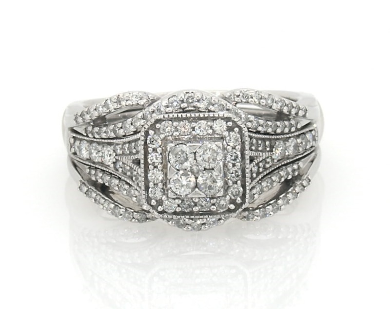 Main Image 1 of Previously Owned Multi-Diamond Bridal Set 7/8 ct tw 14K & 10K White Gold Size 8.5