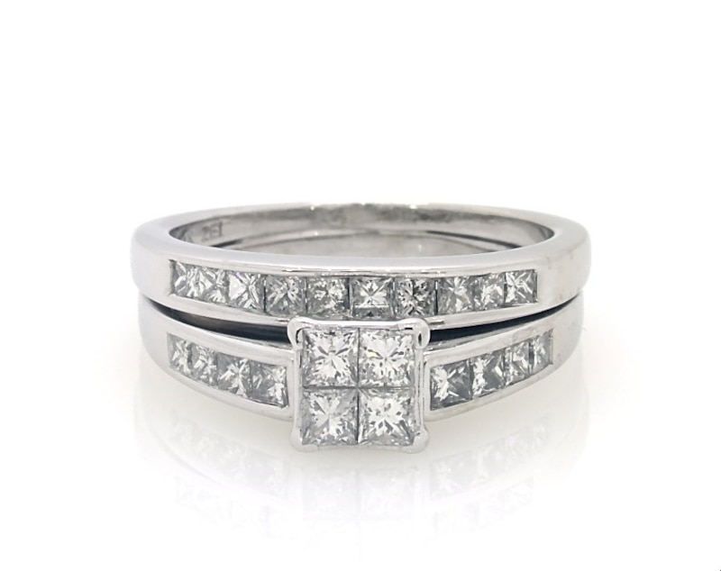 Main Image 1 of Previously Owned Princess-Cut Quad Diamond Bridal Set 1-1/4 ct tw 14K White Gold Size 8.25