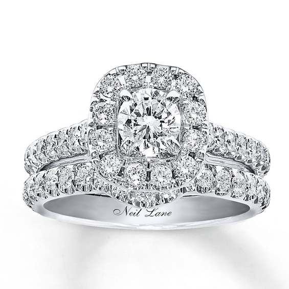 Previously Owned Neil Lane Round-Cut Diamond Halo Bridal Set 1-5/8 ct tw 14K White Gold 5.25