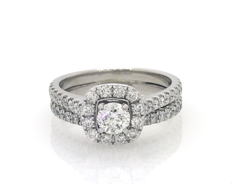Main Image 1 of Previously Owned Neil Lane Round-Cut Diamond Halo Bridal Set 1-3/8 ct tw 14K White Gold Size 7.5
