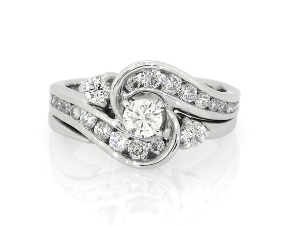 Previously Owned Round-Cut Diamond Bypass Bridal Set 1 ct tw 14K White Gold 8