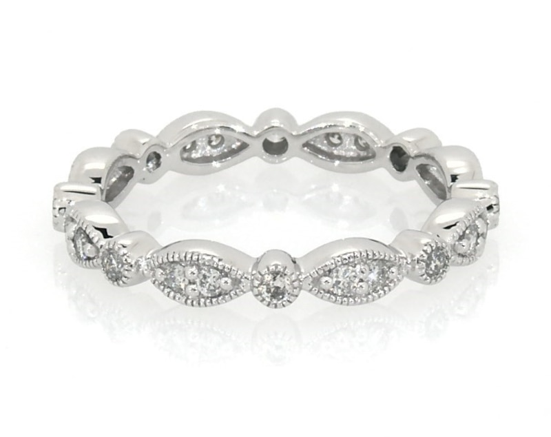 Main Image 1 of Previously Owned Diamond Milgrain Anniversary Ring 1/10 ct tw Platinum Size 7