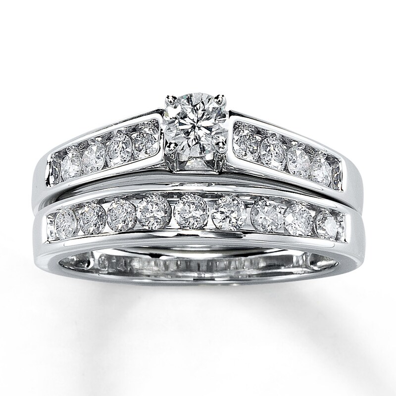 Main Image 1 of Previously Owned Round-Cut Diamond Bridal Set 1 ct tw 14K White Gold Size 6.25