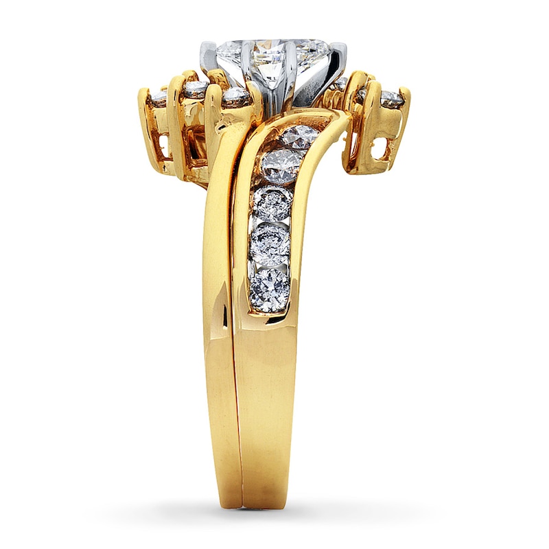 Main Image 3 of Previously Owned Marquise-Cut Diamond Bridal Set 1-1/2 ct tw 14K Yellow Gold Size 7.5