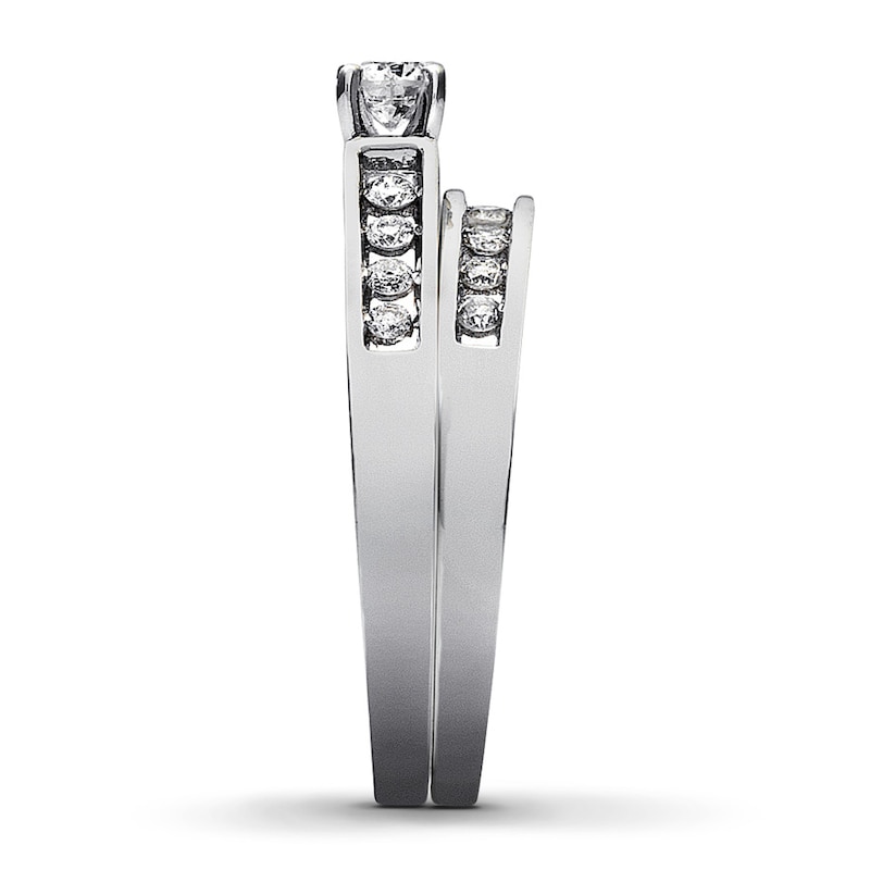 Main Image 3 of Previously Owned Diamond Bridal Set 1/2 ct tw Round-Cut 14K White Gold Size 8.25