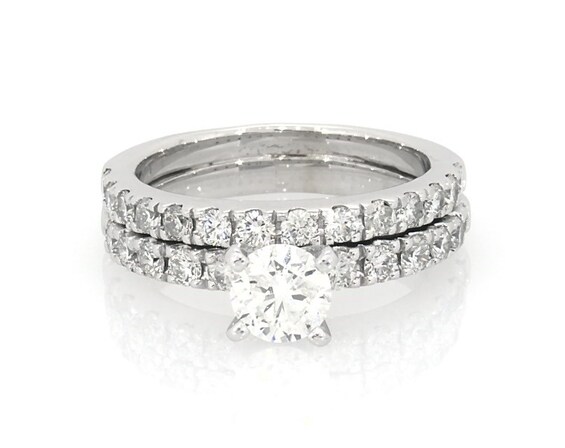 Previously Owned Round-Cut Diamond Bridal Set 1-5/8 ct tw 14K White Gold Size 6.5