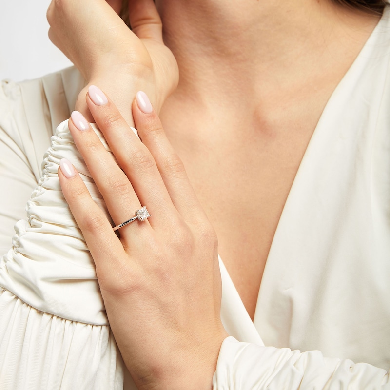Main Image 3 of Previously Owned Lab-Grown Diamonds Princess-Cut Solitaire Engagement Ring 1 ct tw 14K White Gold (F/SI2)