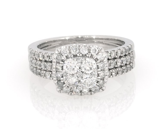 Previoulsy Owned Diamond Bridal Set 1 ct tw 10K White Gold size 5.75