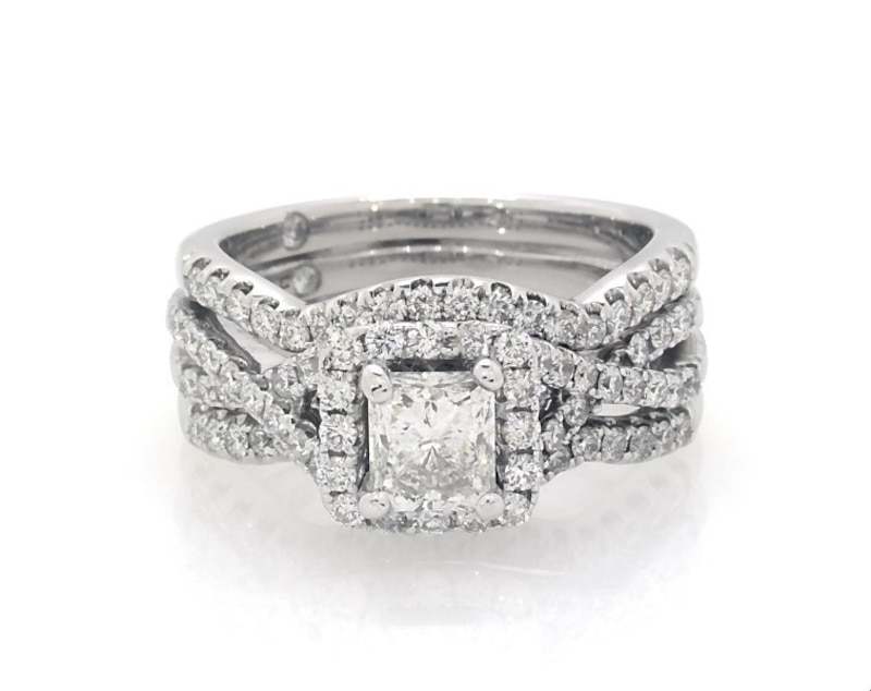 Main Image 1 of Previously Owned THE LEO Diamond Radiant-Cut Halo Bridal Set 1-1/2 ct tw 14K White Gold Size 6.25