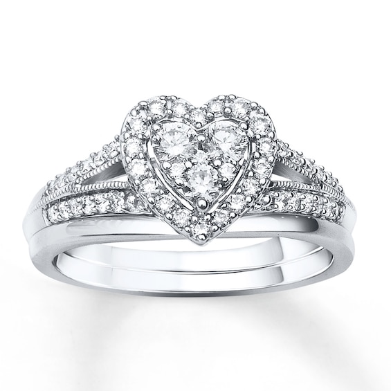 Previously Owned Diamond Bridal Set 1/2 ct tw Round-cut 10K White Gold