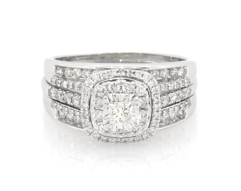Main Image 1 of Previously Owned Princess-Cut Diamond Double Halo Bridal Set 1-1/8 ct tw 14K White Gold Size 9.75