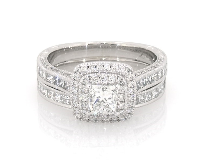 Main Image 1 of Previously Owned Neil Lane Princess-Cut Diamond Double Halo Bridal Set 2-1/6 ct tw 14K White Gold Size 8