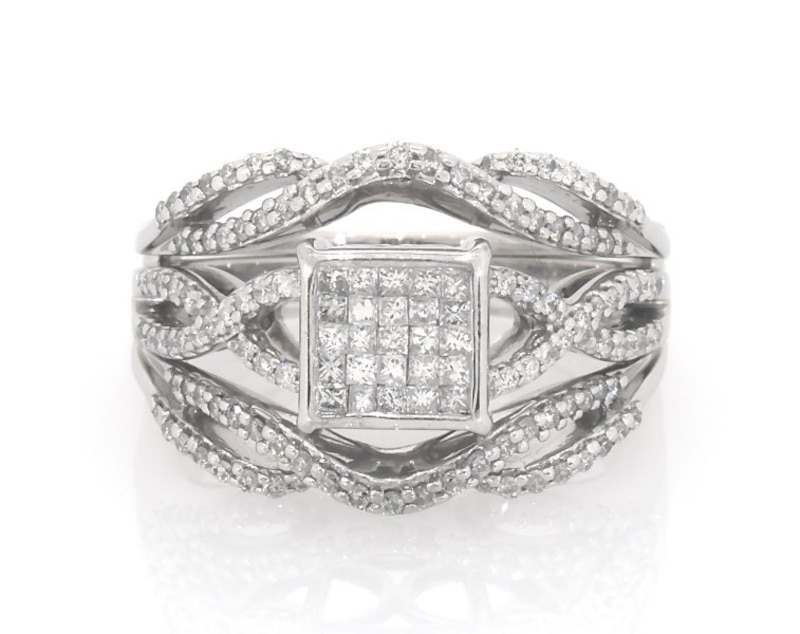 Main Image 1 of Previously Owned Princess-Cut Multi-Diamond Bridal Set 5/8 ct tw 10K White Gold Size 7.5