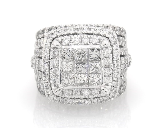 Previously Owned Princess-Cut Multi-Diamond Double Halo Bridal Set 3-7/8 ct tw 10K White Gold Size 6.75