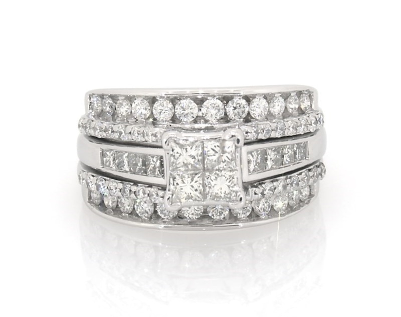 Main Image 1 of Previously Owned Princess-Cut Quad Diamond Bridal Set 1-3/4 ct tw 14K White Gold Size 8