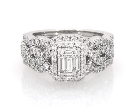 Previously Owned Baguette-Cut Multi-Diamond Halo Bridal Set 1-1/4 ct tw 14K White Gold 6