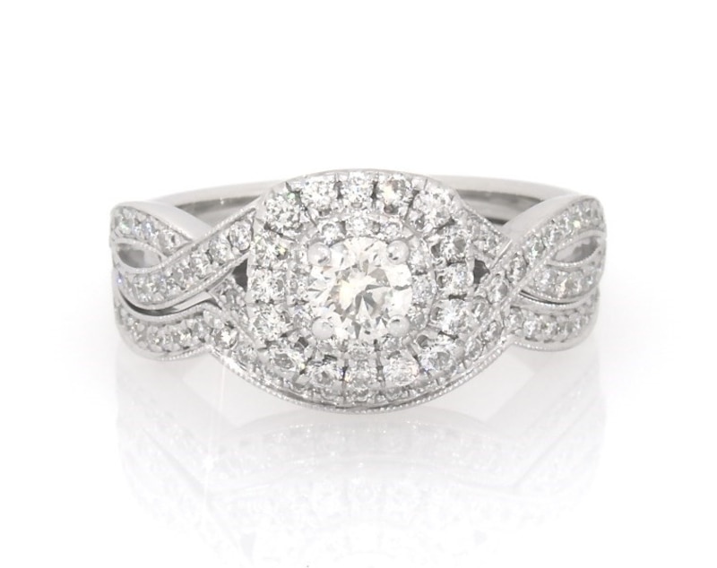 Main Image 1 of Previously Owned Neil Lane Round-Cut Diamond Double Halo Bridal Set 7/8 ct tw 14K White Gold Size 6.5