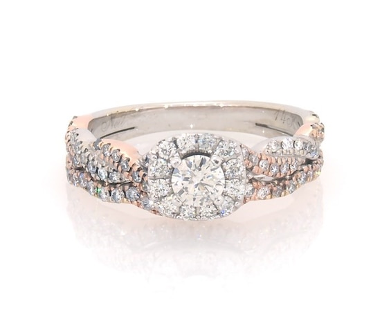 Previously Owned Neil Lane Bridal Set 3/4 ct tw Diamonds 14K Two-Tone Gold Size 6.25
