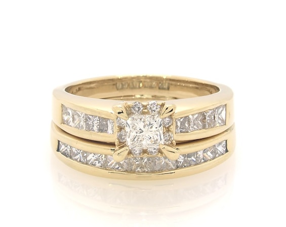 Previously Owned Princess-Cut Diamond Bridal Set 2-1/4 ct tw 14K Yellow Gold Size 8.5