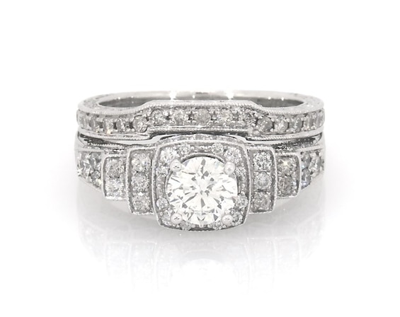 Previously Owned Neil Lane Round-Cut Diamond Bridal Set 1-1/2 ct tw 14K White Gold Size 6.75