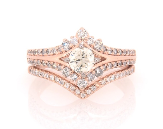 Previously Owned Round-Cut Diamond Chevron Bridal Set 1 ct tw 14K Two-Tone Gold Size 8