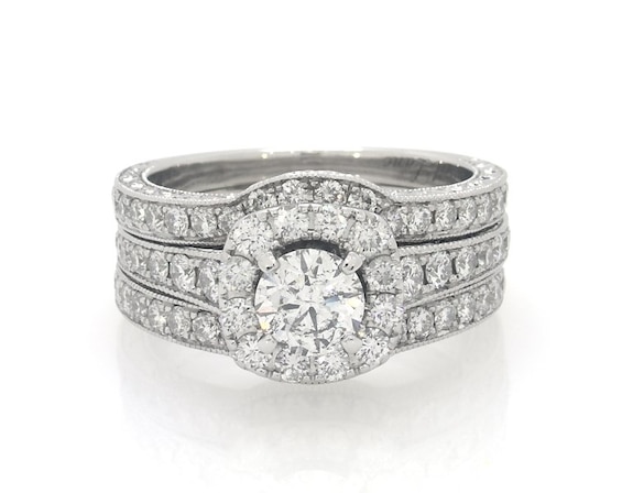 Previously Owned Neil Lane Round-Cut Diamond Bridal Set 1-3/4 ct tw 14K White Gold Size 6.5