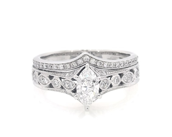 Previously Owned Neil Lane Marquise-Cut Diamond Bridal Set 7/8 ct tw 14K White Gold Size 7