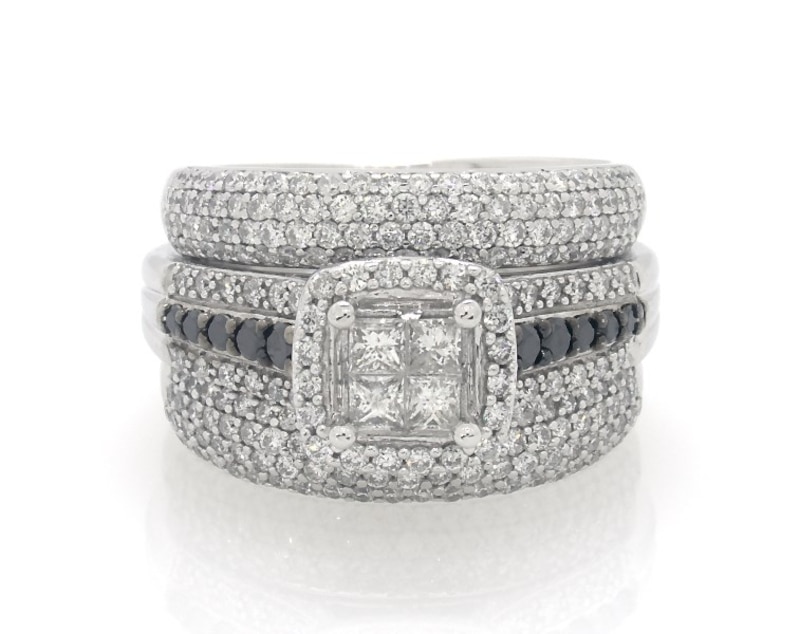 Main Image 1 of Previously Owned Princess-Cut Quad Black & White Diamond Bridal Set 1-5/8 ct tw 14K White Gold Size 7.25