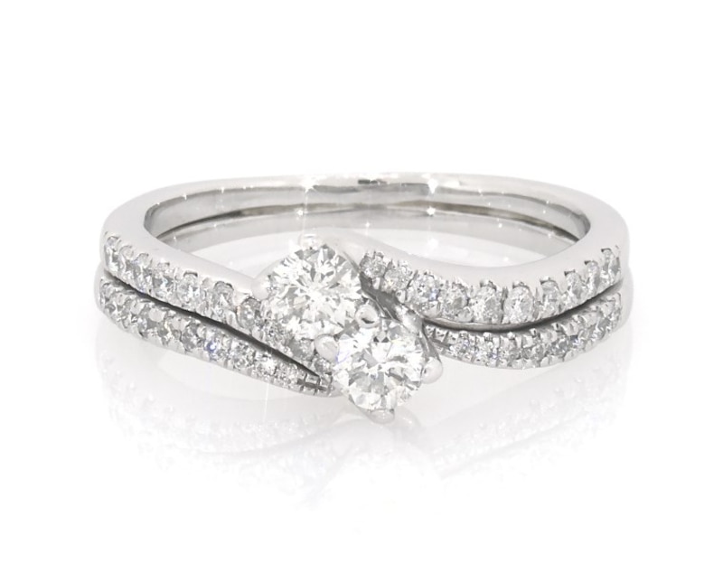 Main Image 1 of Previously Owned Ever Us Round-Cut Diamond Bridal Set 7/8 ct tw 14K White Gold Size 9
