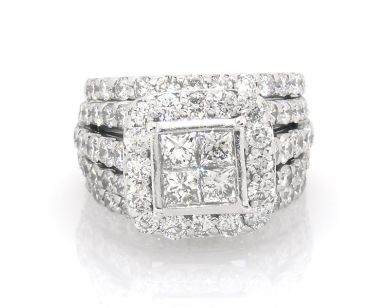 Main Image 1 of Previously Owned Princess-Cut Quad Diamond Halo Bridal Set 3-7/8 ct tw 14K White Gold Size 4