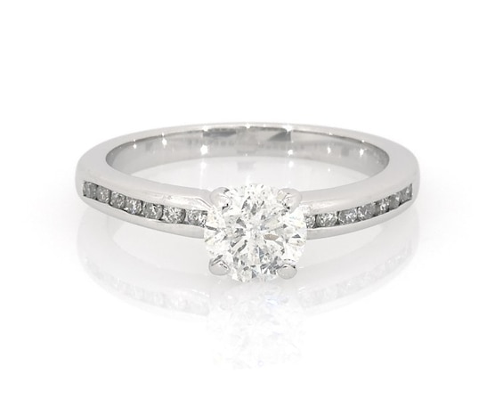 Previously Owned Round-Cut Diamond Engagement Ring 1-1/5 ct tw 14K White Gold Size 8